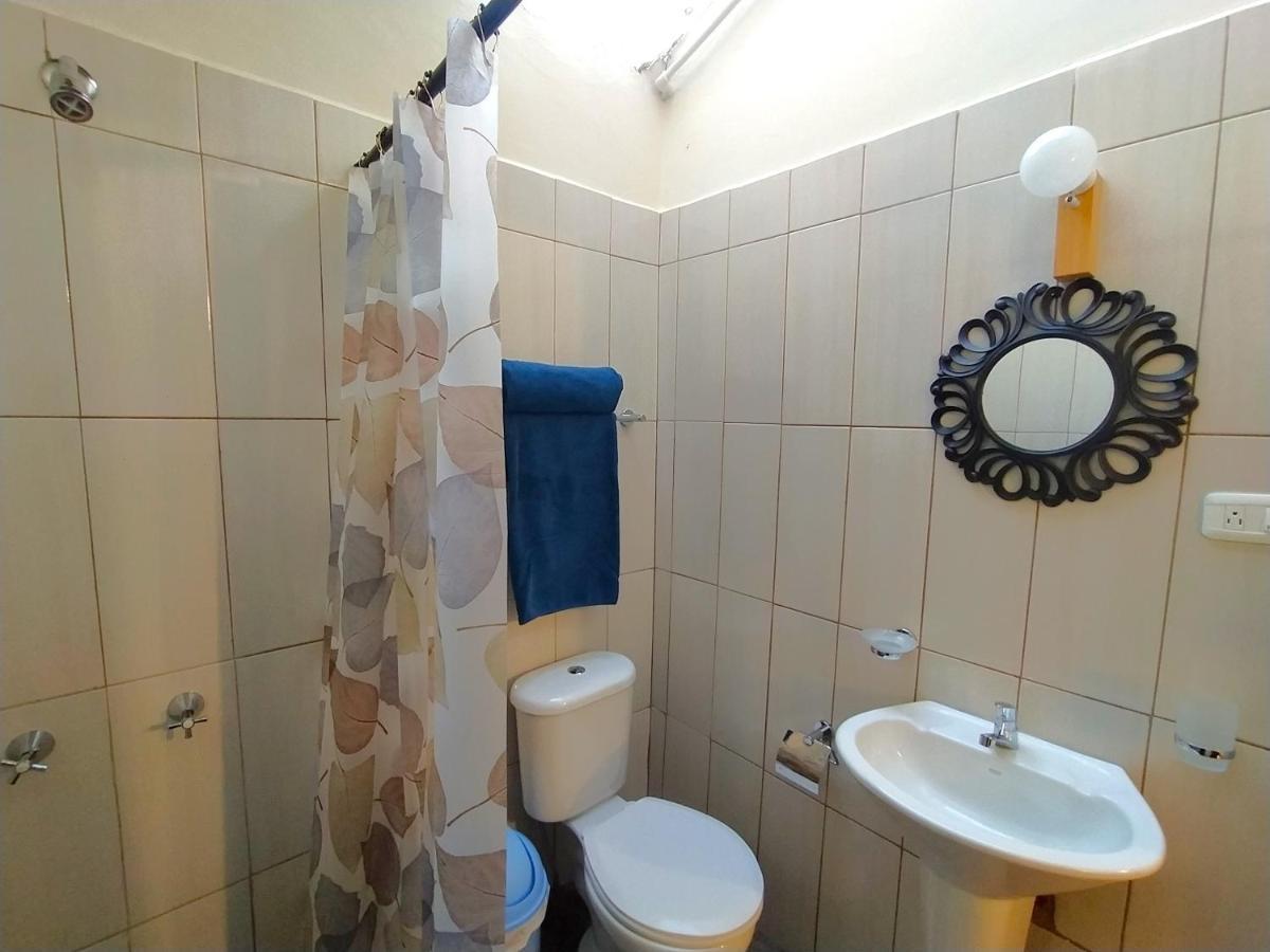 Hostal La Casa Tolena Quito - Ecuador Hotel Eksteriør billede